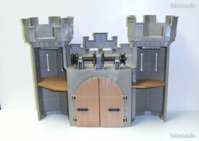Playmobil château royal - Façade mur extérieur avec tours + grande porte double + treuil 3268 (image 2)