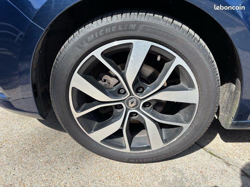 Renault Mégane 4 1.5 DCI EDC 115CV Limited (image 6)