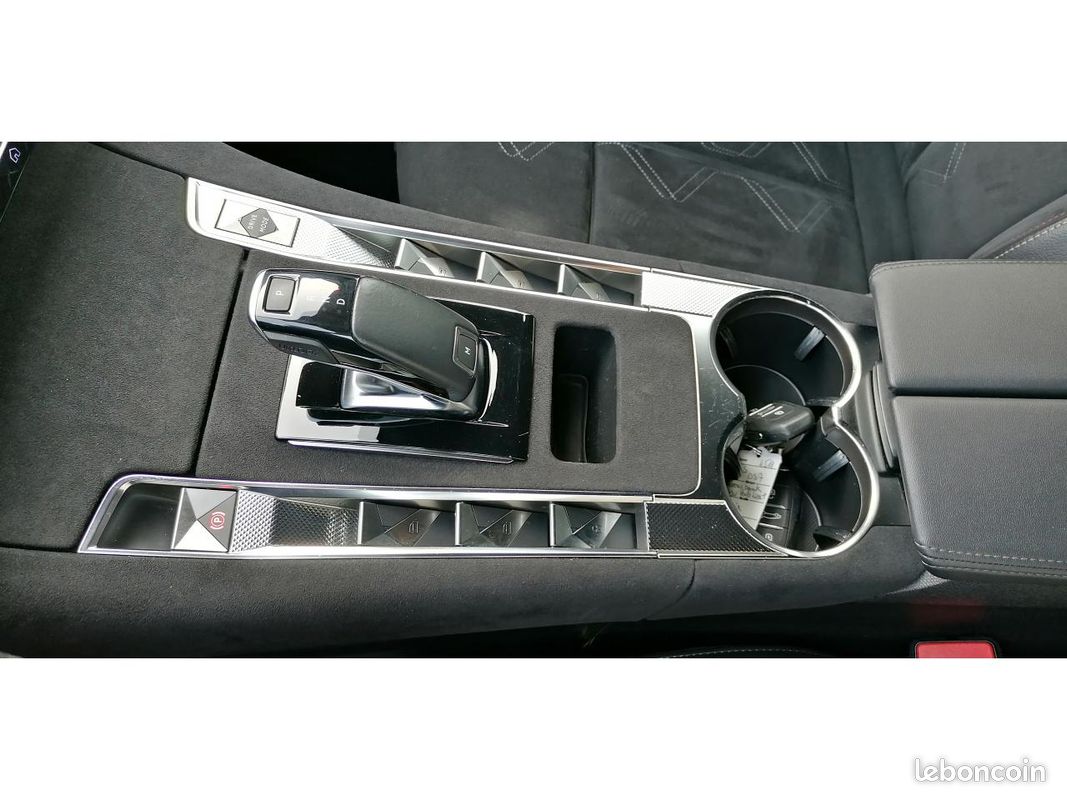 DS DS 7 CROSSBACK 1.5 BlueHDi 130 EAT8 Performance Line + (image 19)