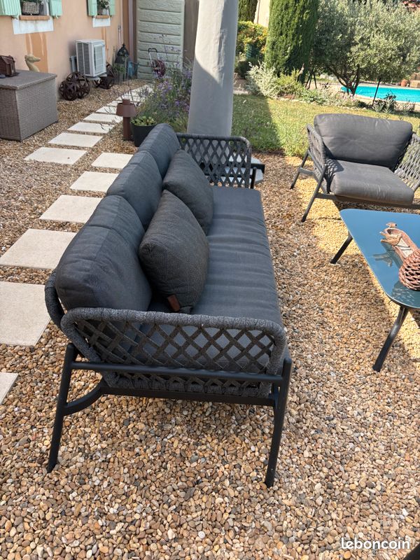 Superbe ensemble Outdoor Design 6 pl en parfait état (image 9)