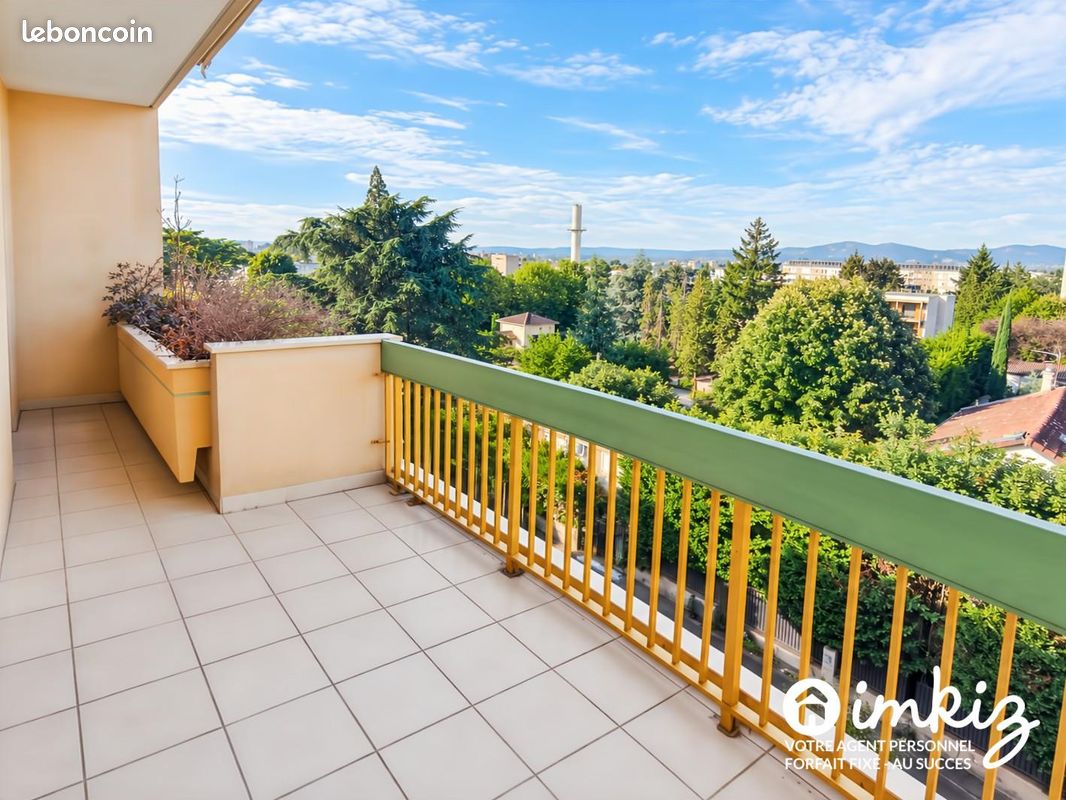 Appartement 4 pièces 92 m² · à Champagne-au-Mont-d'Or · 92 m² · 349 000 €