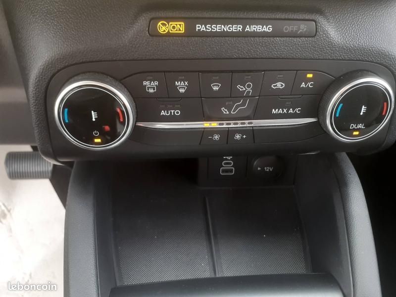 Ford Kuga 2.5 Duratec 225ch PHEV Titanium BVA (image 23)