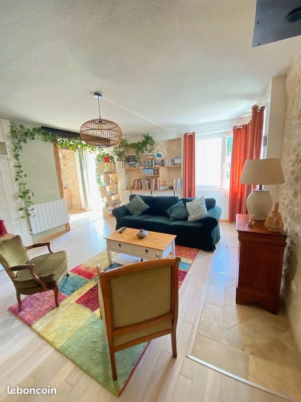 Maison 4 pièces 104 m² · à Queyssac · 104 m² · 222 000 €