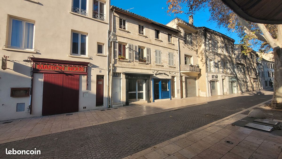 Immeuble 5 pièces 111 m² · à Avignon · 111 m² · 340 000 €