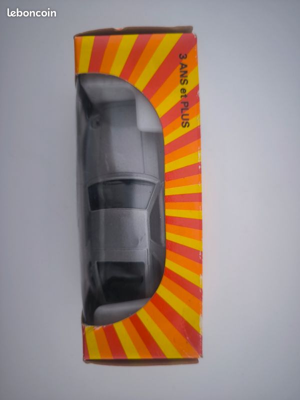 Miniature 1/43 Solido Porsche 928 gris metal boite vintage 70s (image 2)