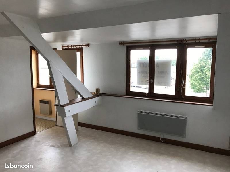Appartement 1 pièce 25 m² · à Gournay-en-Bray · 25 m² · 318 €/mois