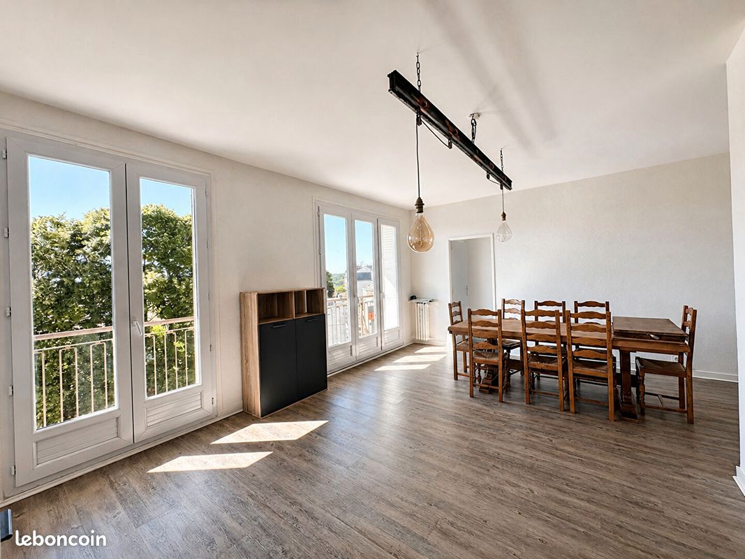 Appartement 4 pièces 98 m² · à Poitiers · 98 m² · 178 000 €