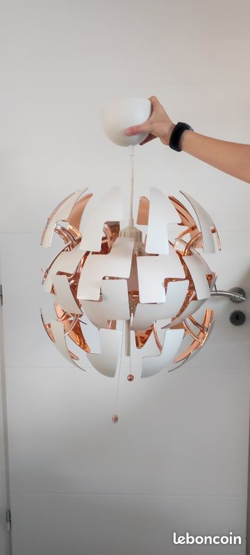 Lampe boule suspension IKEA (image 1)