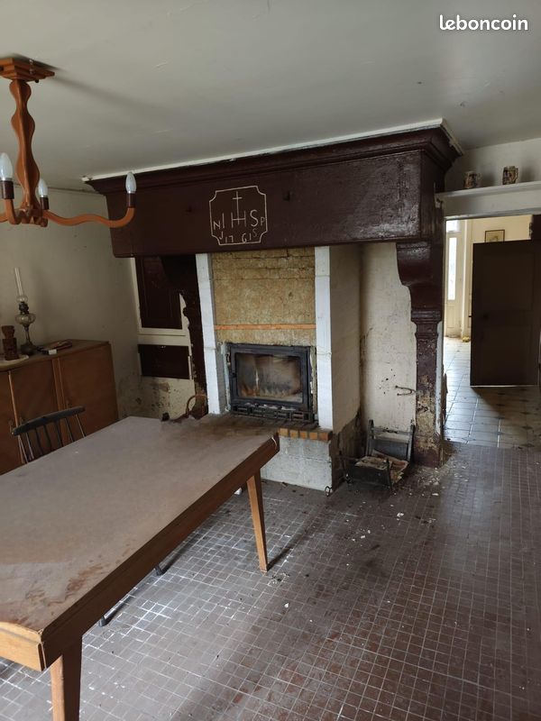 Maison 7 pièces 170 m² · à Monthureux-sur-Saône · 170 m² · 26 000 €