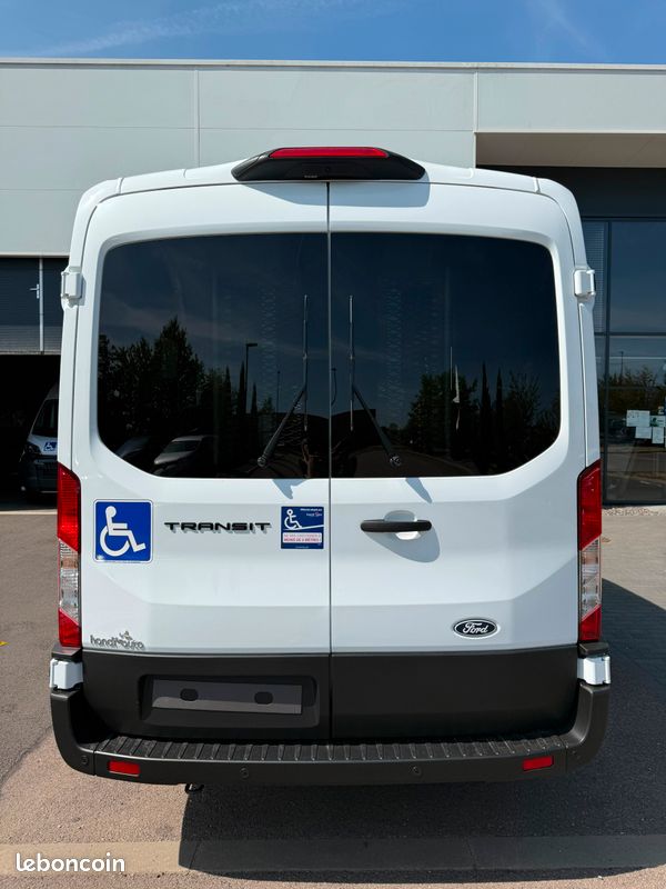 FORD TRANSIT L3H2 TPMR – Boîte Automatique – Jusqu'à 4 fauteuils roulants – Disponible immédiatement (image 8)