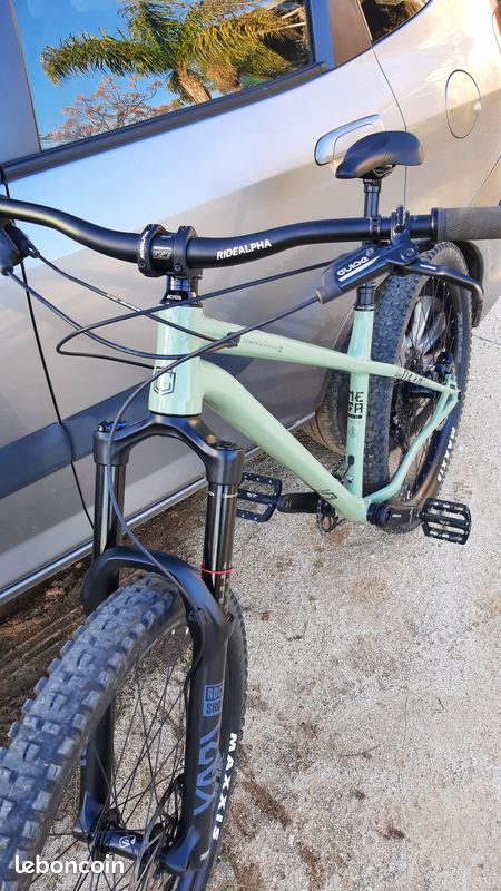 Commencal Meta HT AM Essential (image 9)