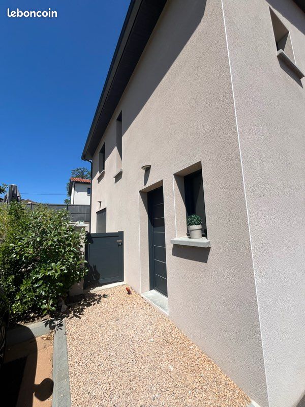 Maison 5 pièces 105 m² · à Reyrieux · 105 m² · 435 000 €