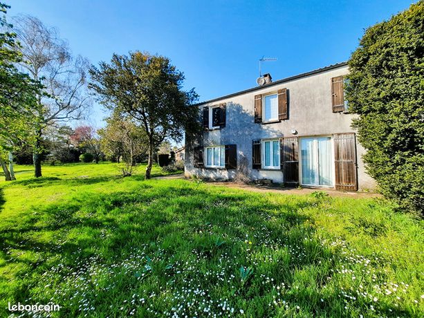 Maison 7 pièces 195 m²