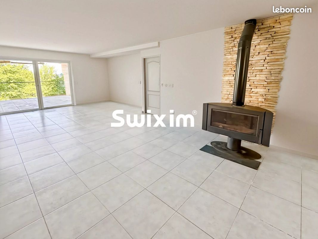 Maison 5 pièces 154 m² · à Saint-Julien-de-Peyrolas · 154 m² · 315 000 €