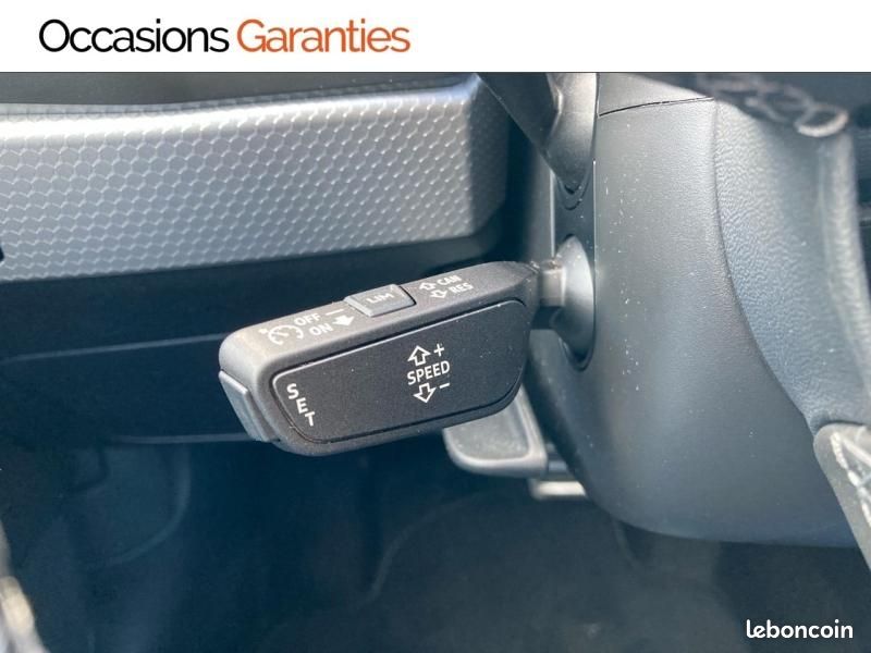 Audi A1 Sportback 30 TFSI 116ch S line S tronic 7 (image 28)