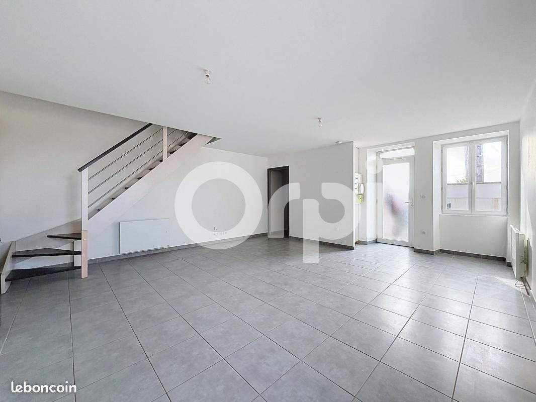 Maison 2 pièces 50 m² · à Saint-Germain-Laval · 50 m² · 785 €/mois