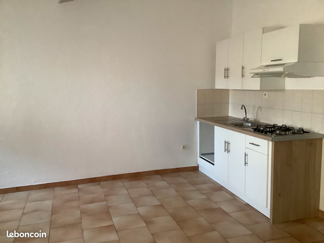Appartement 2 pièces 55 m² · à La Seyne-sur-Mer · 55 m² · 675 €/mois