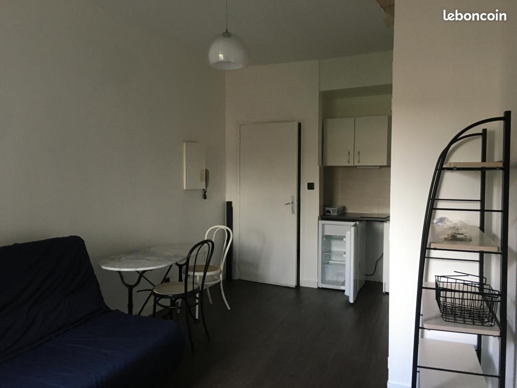Studio 1 pièce 23 m² - Poitiers 86000 (image principale 1)