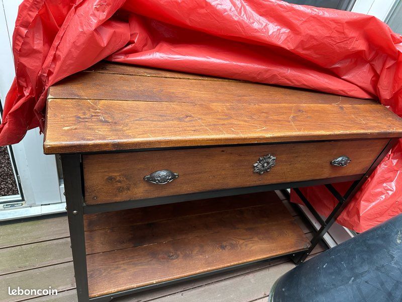 Commode (image 1)