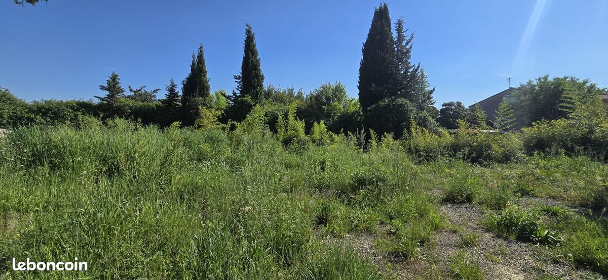 Terrain 405 m² · à Saint-Chaptes · 405 m² · 95 000 €