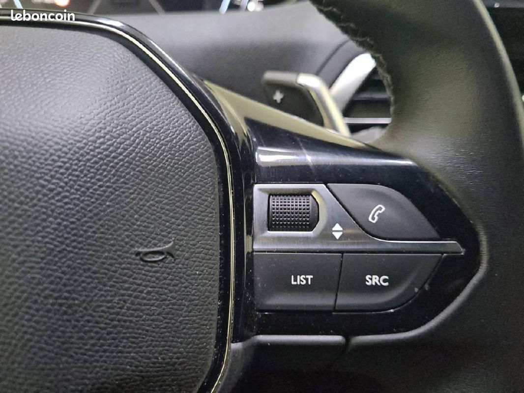 Peugeot 5008 BlueHDi 130ch S&S EAT8 - Allure Pack (image 28)