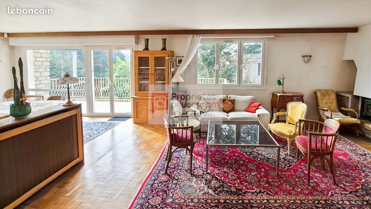 Maison 8 pièces 185 m²