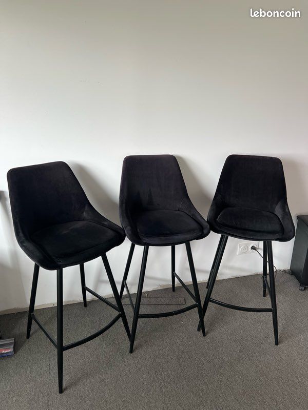Chaises haute en velours (image 1)