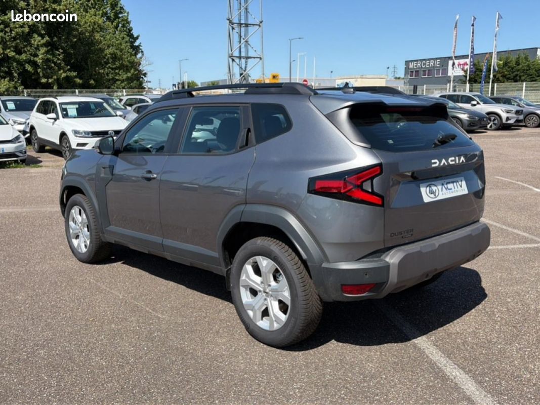 DACIA DUSTER 1.2 hybrid-g 150 expression 4x4 (image 7)