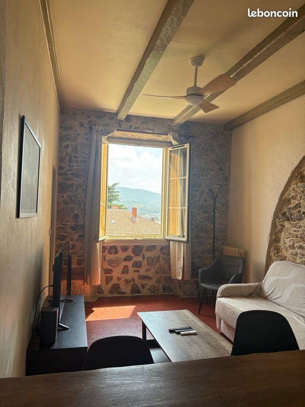 Appartement 2 pièces 38 m² · à Hyères · 38 m² · 720 €