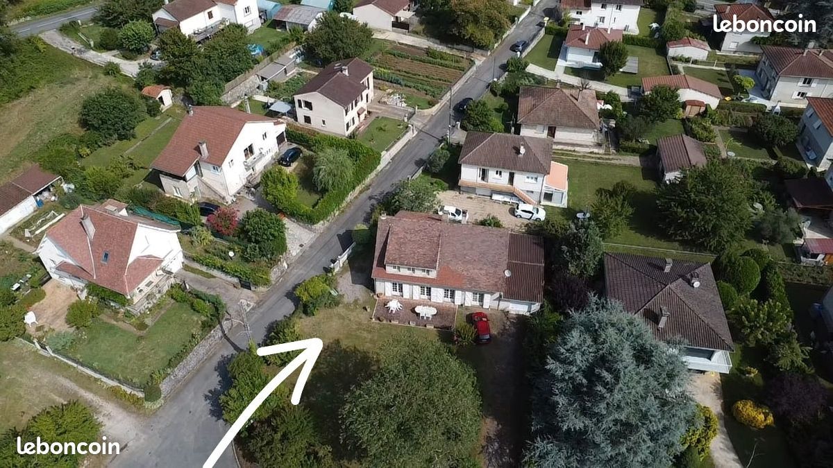 Maison 6 pièces 161 m² · à Cajarc · 161 m² · 235 000 €