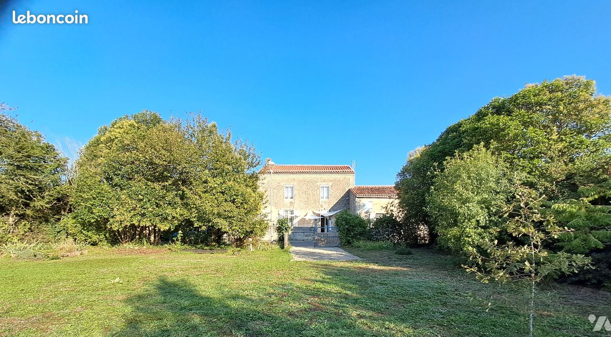 Maison 3 pièces 87 m² · à Saint-Ouen-la-Thène · 87 m² · 107 500 €