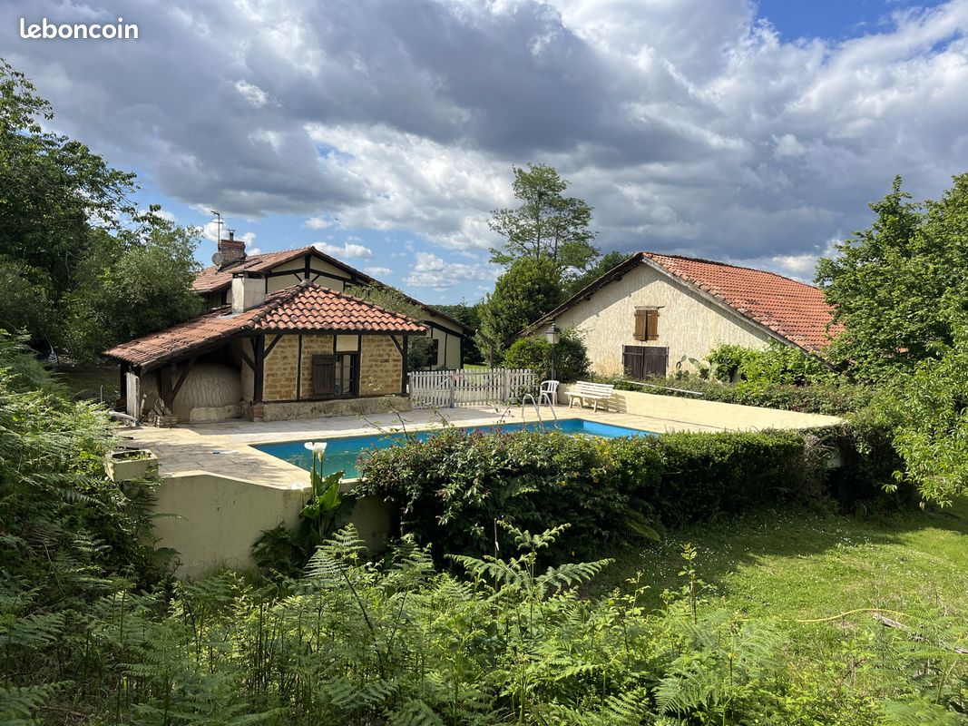 Maison 6 pièces 184 m² · à Sort-en-Chalosse · 184 m² · 299 000 €