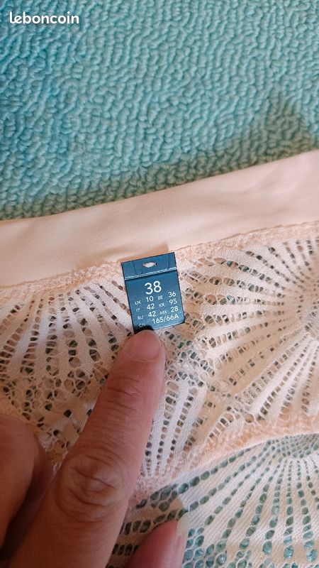 Magnifique culotte dentelle beige rosé femme 38 🌺 ETAM 🌺 Neuve (image 2)