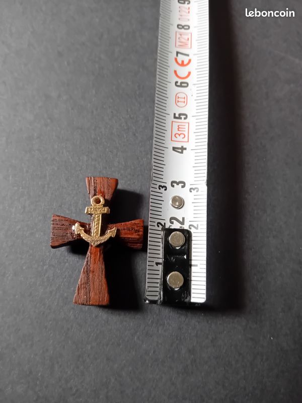 Jewelry - Pendentif Ancre Jesus Croix Christ Voyageur Acier Or - 22,90