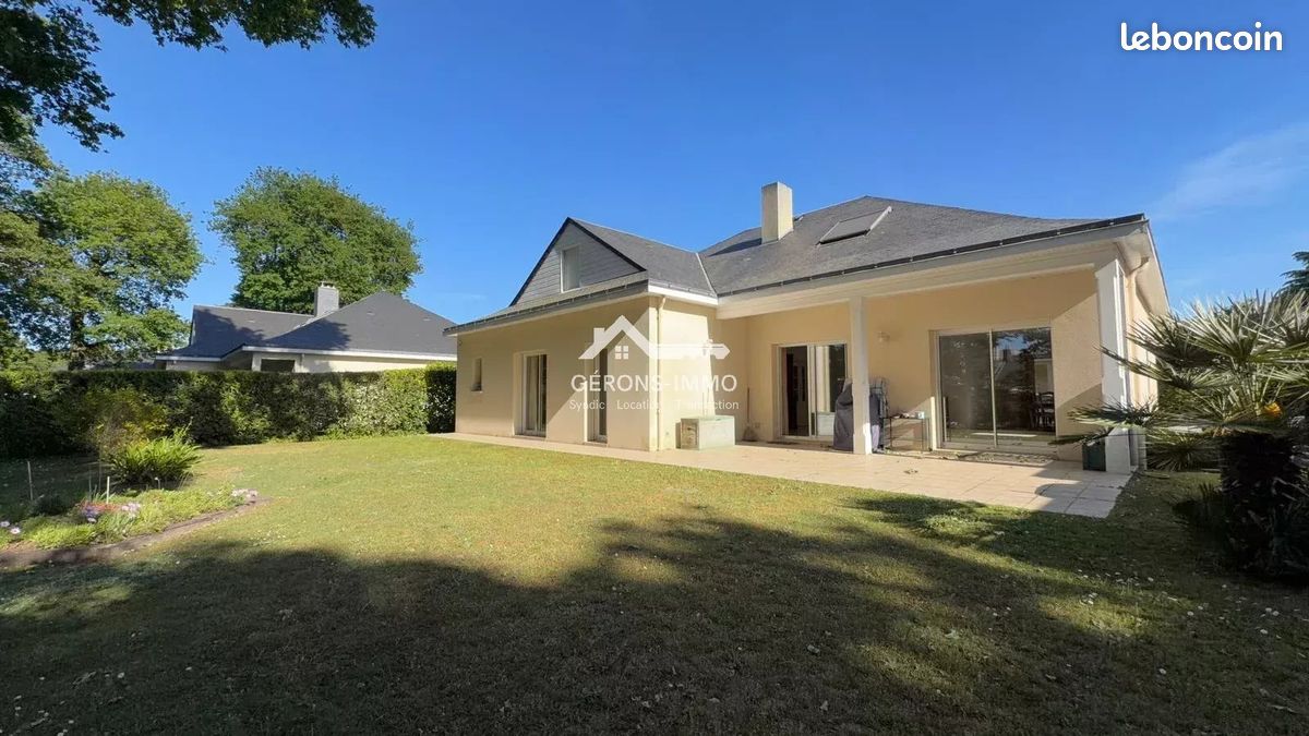 Maison 9 pièces 179 m² · à Sainte-Luce-sur-Loire · 179 m² · 527 900 €