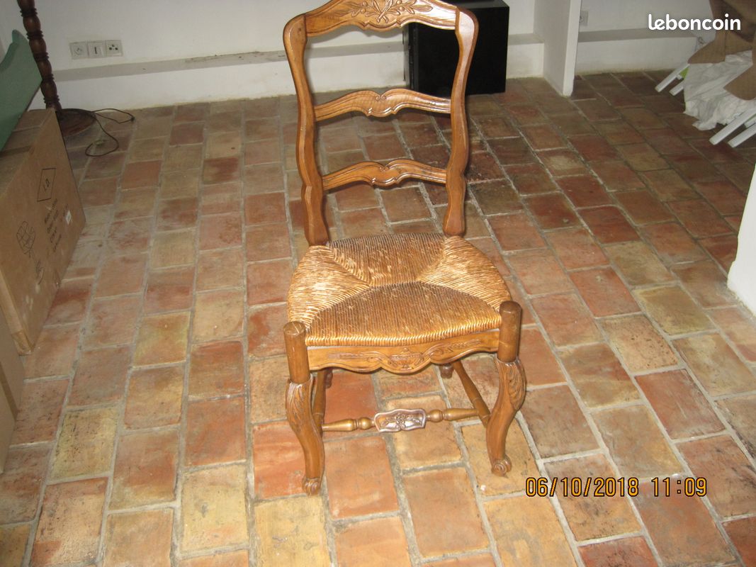 4 chaises noyer de france (image 1)
