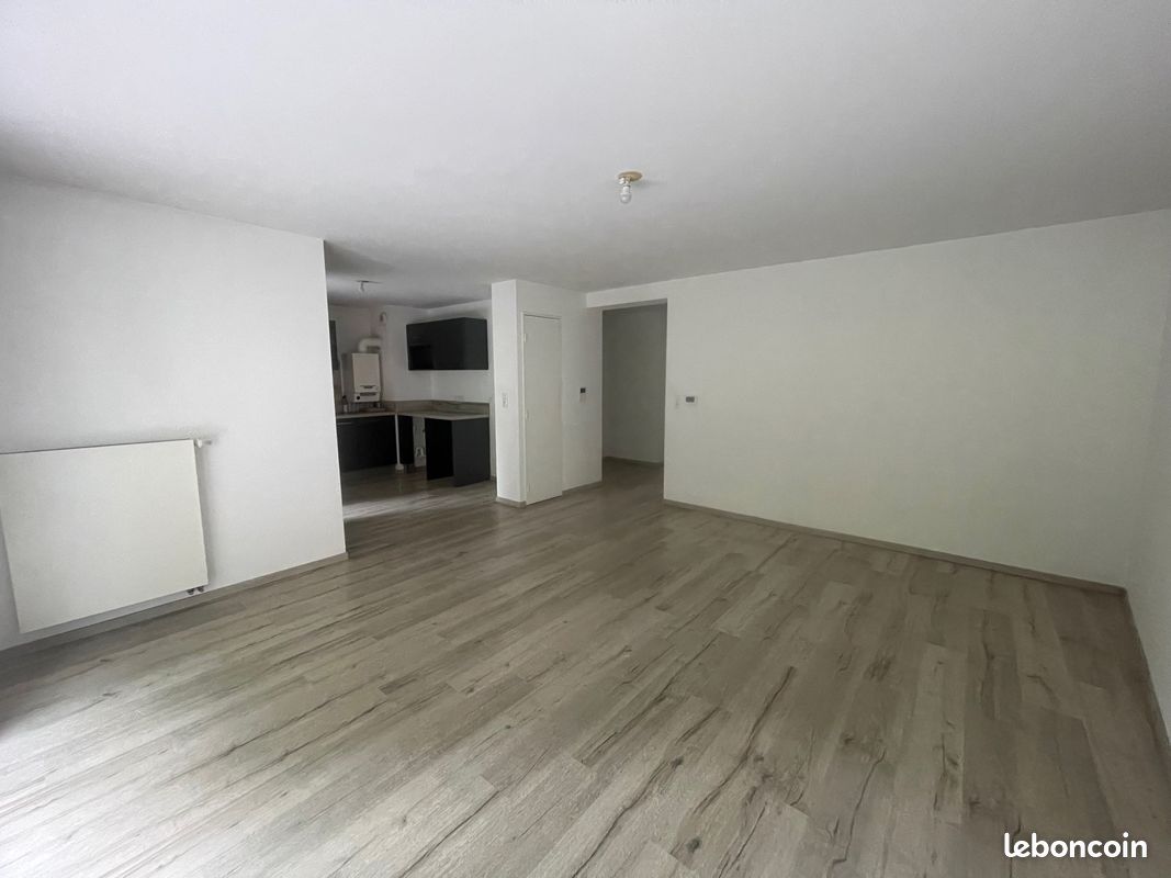 Appartement 3 pièces 65 m² · à Clermont-Ferrand · 65 m² · 825 €/mois