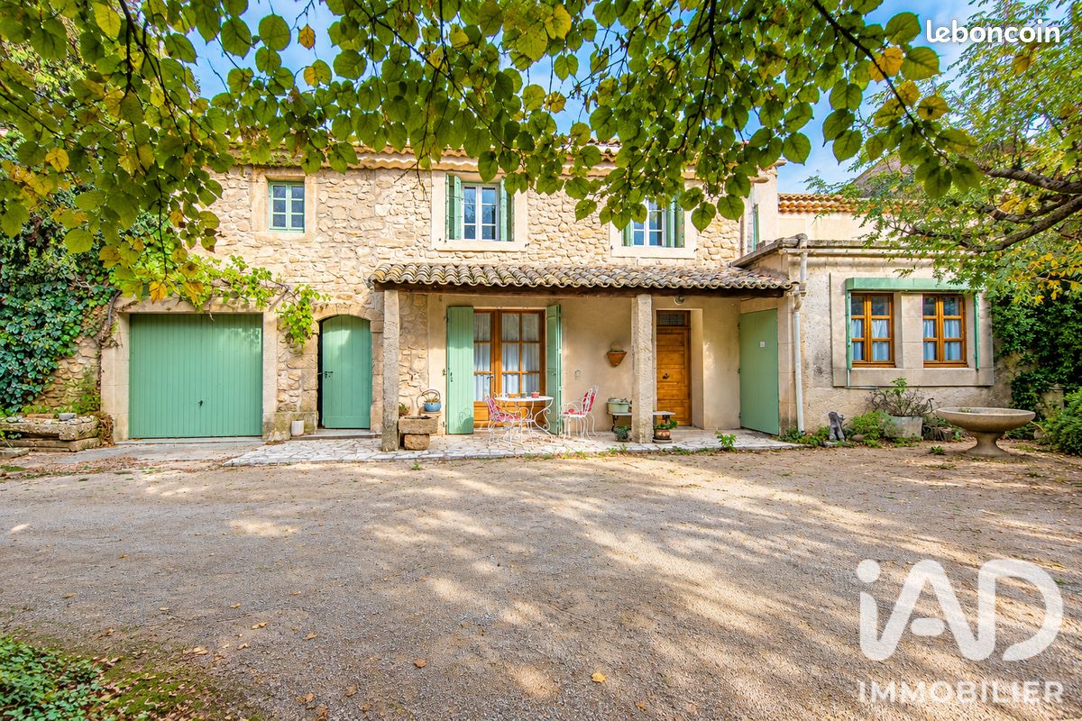 Maison 6 pièces 148 m² · à Cheval-Blanc · 148 m² · 450 000 €