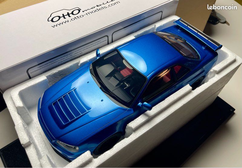 NISSAN SKYLINE R34 GT-R Z-TUNE BLEU
