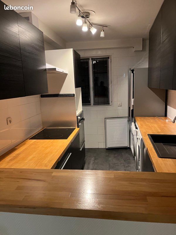 Appartement 3 pièces 100 m² · à Yerres · 100 m² · 1 300 €/mois