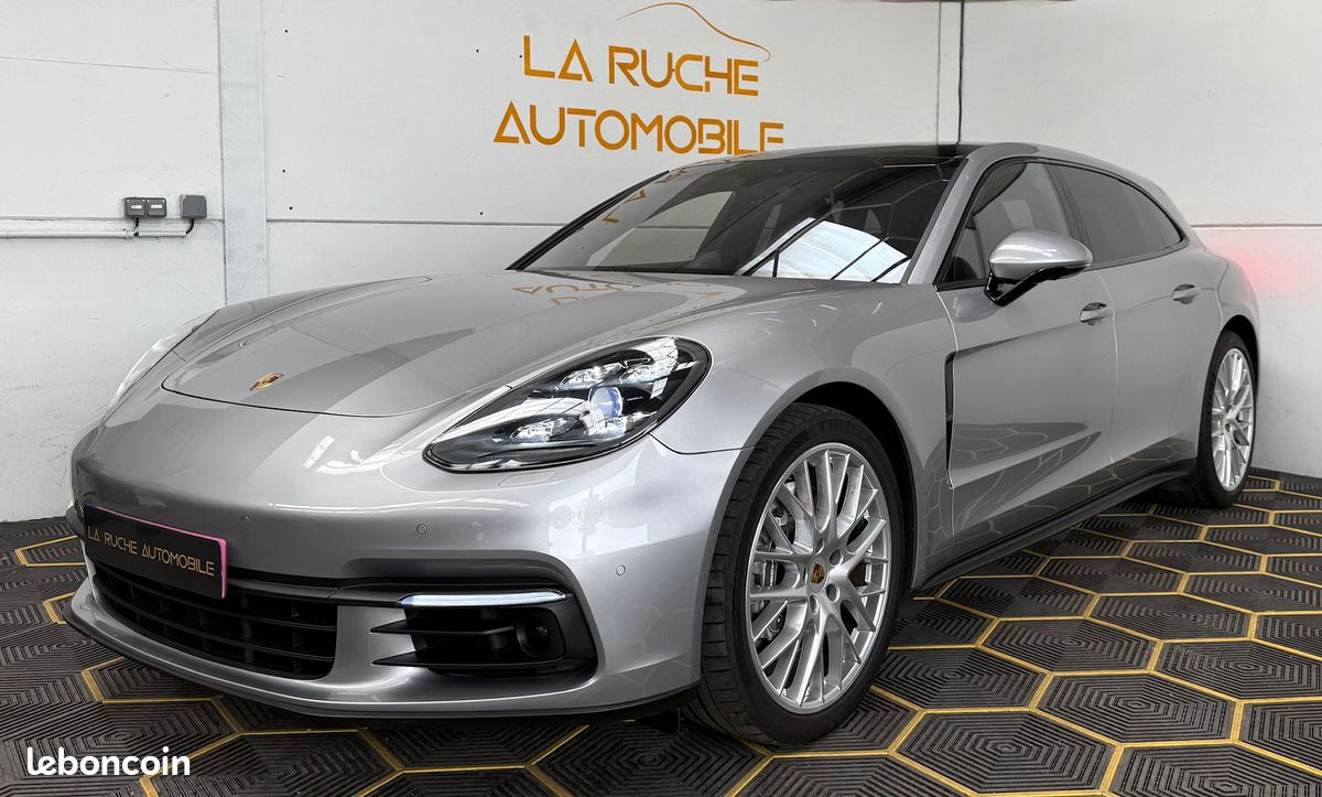 🟢Porsche Panamera 4 Sport Turismo 3.0 V6 330ch PDK / 87 178 kms / Suivi complet Porsche / Toit pano / 4 roues directrices / PASM / Pack carbone / … (image 1)