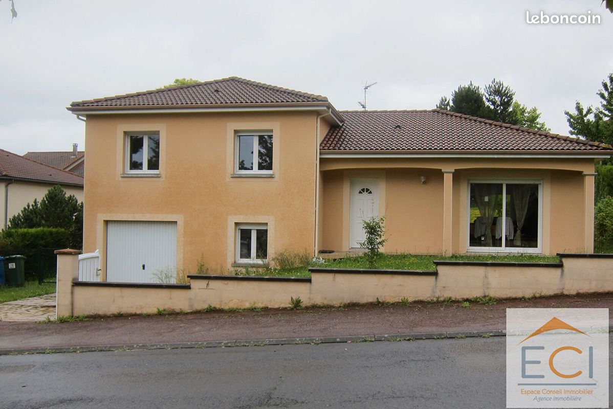 Maison 5 pièces 130 m² · à Panazol · 130 m² · 902 €/mois