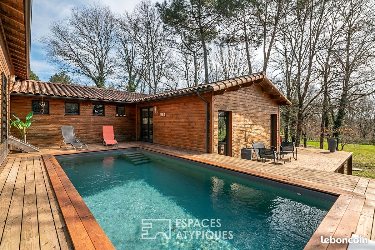 Maison 5 pièces 154 m² · à Saint-Laurent-des-Hommes · 154 m² · 329 000 €