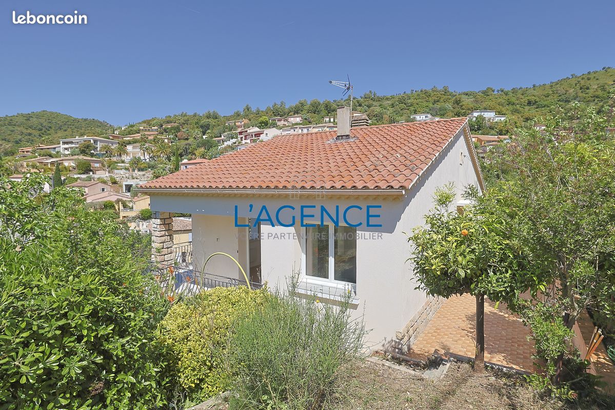 Maison 5 pièces 114 m² · à Hyères · 114 m² · 570 000 €