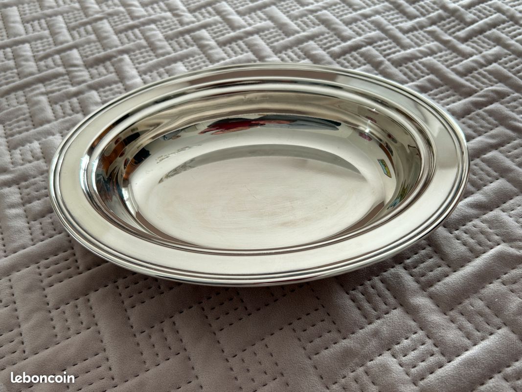 Christofle - grand plat de service ovale par Christofle - Catawiki Christofle - grand plat de service ovale par Christofle - Catawiki