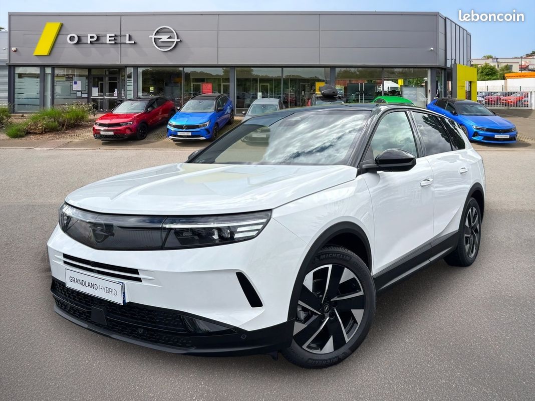 Opel Grandland (2) 1.2 Turbo Hybrid 145ch Automatique GS (image 1)
