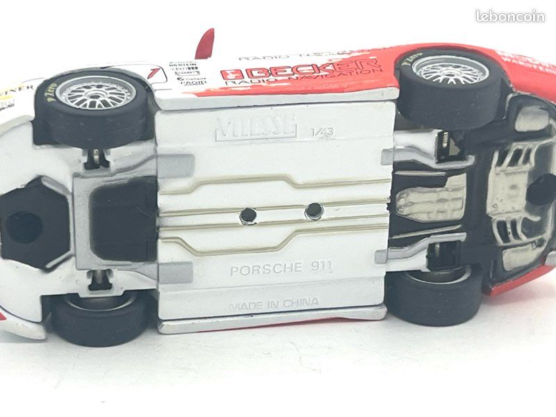 MINICHAMPS 400046975 Scale 1/43 PORSCHE 911 996 GT3RS N 75 24h LE MANS 2004 SUGD