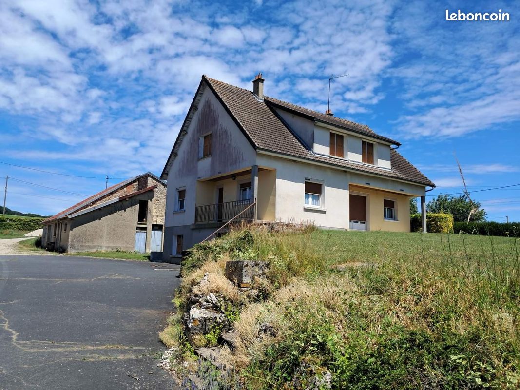 Maison 3 pièces 132 m² · à Villevenard · 132 m² · 175 560 €