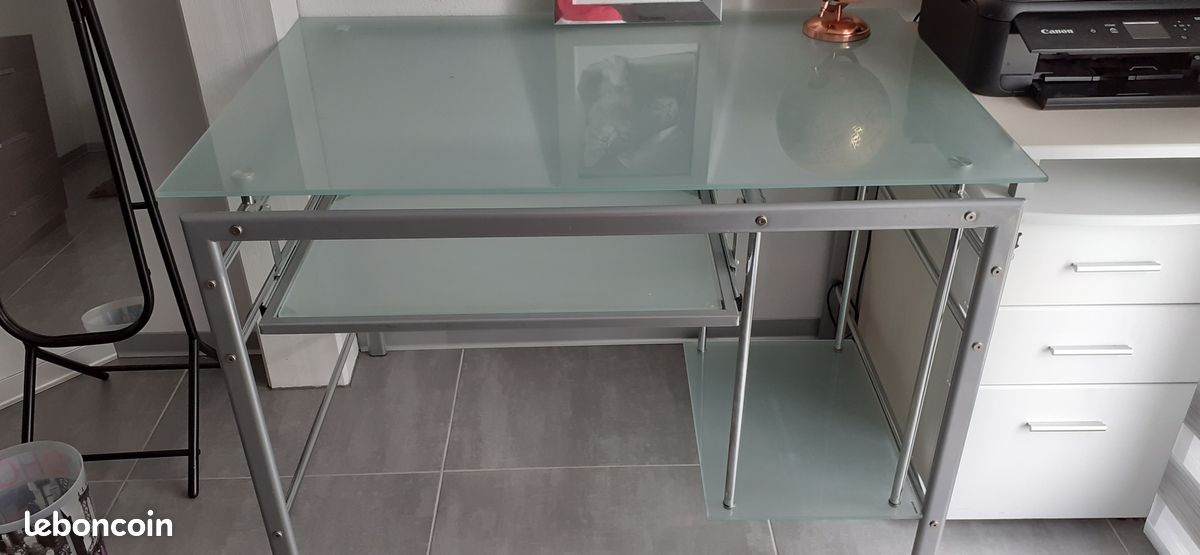 Bureau (image 3)