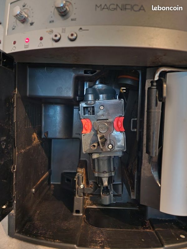 Machine à café Delonghi Magnifica (image 5)